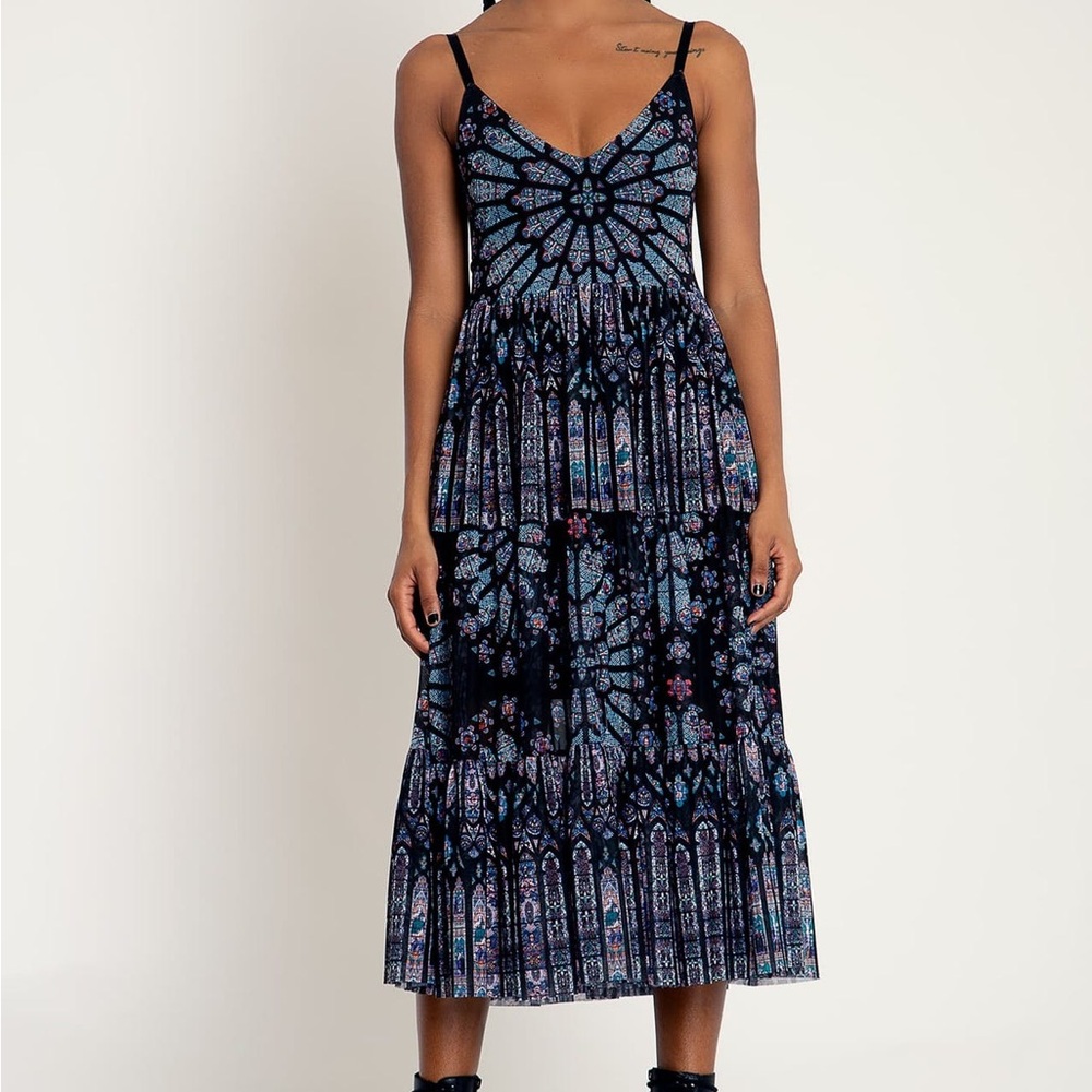 BASILICA OF SAINT-DENIS SHEER MIDAXI DRESS - LIMITED Blackmilk - Picture 4 of 6